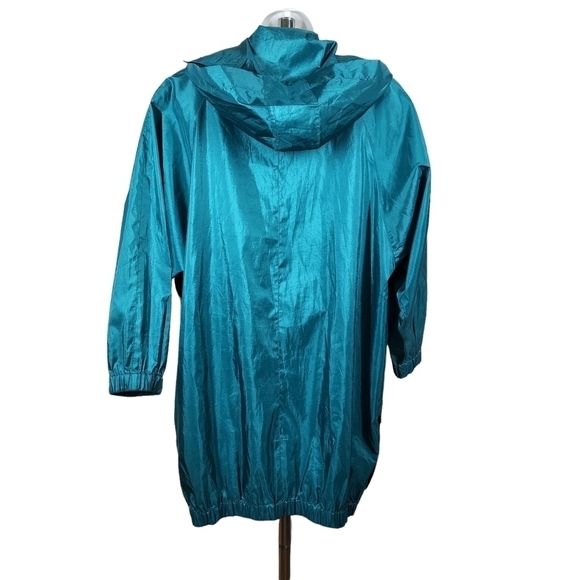 ALORNA BUTTON FRONT LIGHT WEIGHT JACKET - Picture 2 of 8